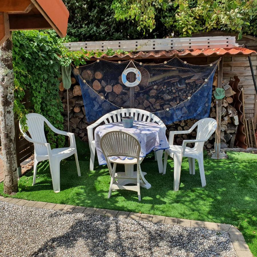 Le Petit Manoir Bed and Breakfast Vaux-sur-Mer Εξωτερικό φωτογραφία